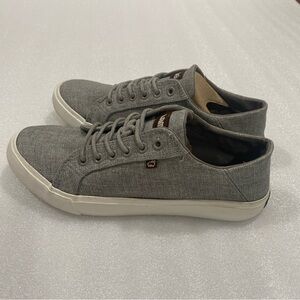 Lamo Vita Gray Canvas Low Top Lace-up Casual Sneakers 8.5 EUC